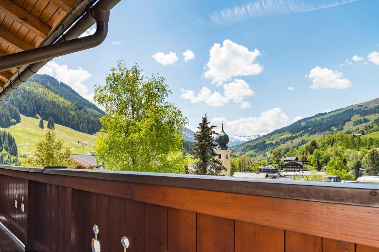 Appartements Bernhofer Saalbach-Hinterglemm Exteriör bild